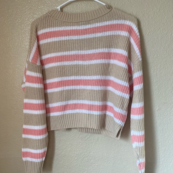 Sweater - Picture 4 of 5